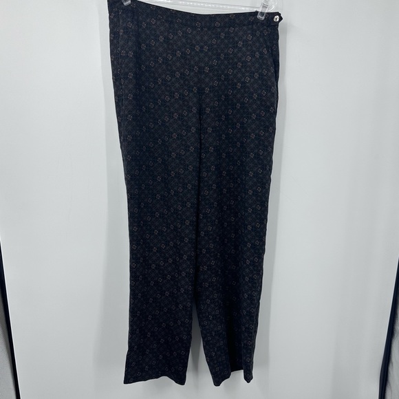 Tommy Bahama Silk 2 Piece Outfit Black Gray V Neck Sleeveless Top Pants - Picture 4 of 10